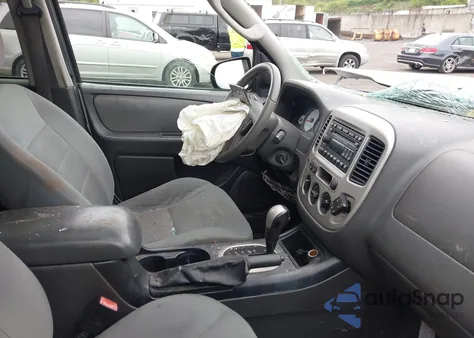 2007 Ford Escape Xlt/Xlt Sport from USA, damaged, VIN 1FMYU93197KA39468